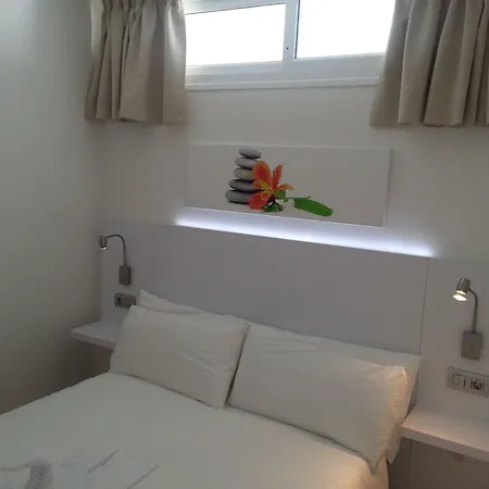 Eo Rosas Apartament